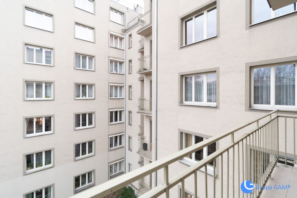 Mieszkanie 3-pokojowe Kraków Stare Miasto, ul. Józefa Sarego. Zdjęcie 25