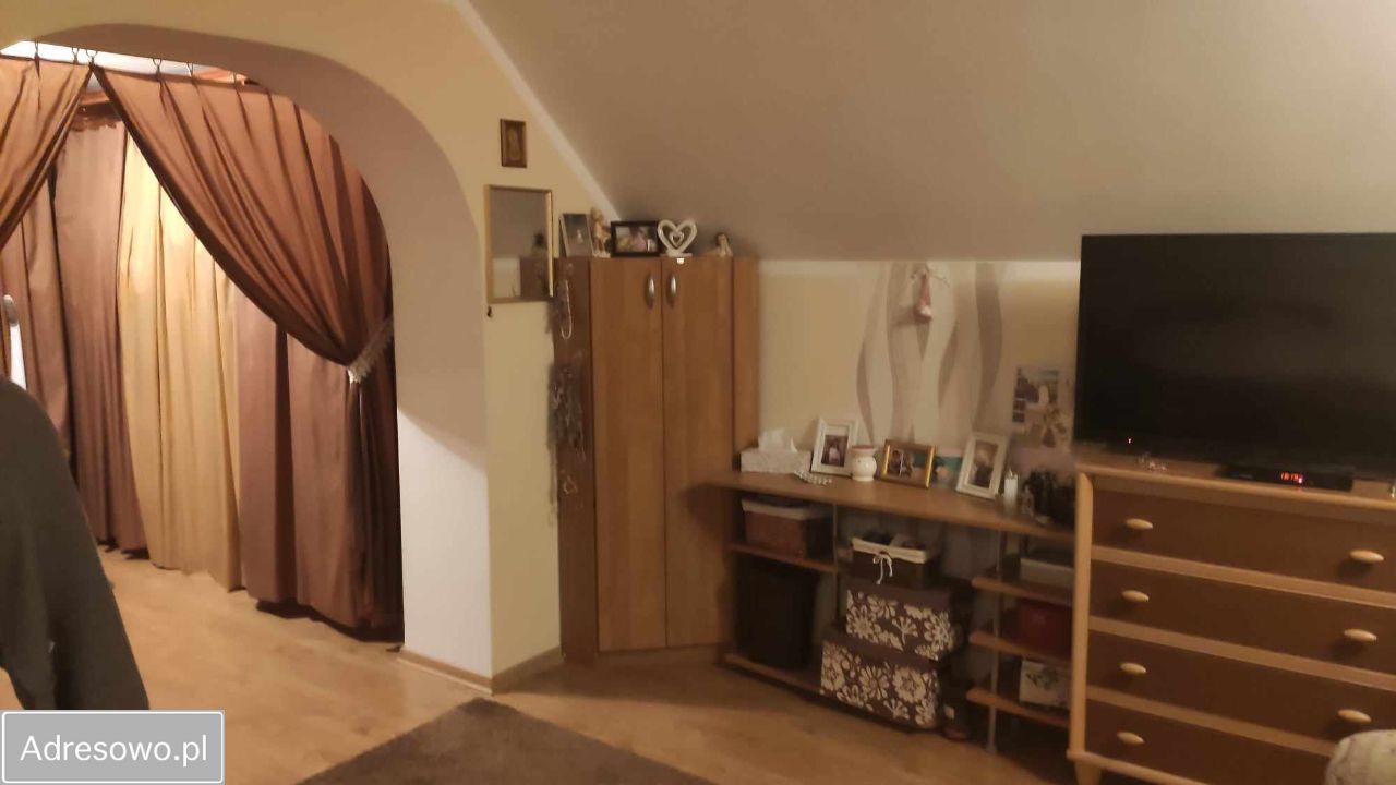 dom wolnostojący, 7 pokoi Kętrzyn, ul. Świerkowa. Zdjęcie 9