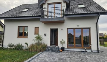 dom wolnostojący, 4 pokoje Łambinowice, ul. Wiśniowa