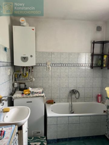 dom wolnostojący, 2 pokoje Czarnów, ul. Partyzantów. Zdjęcie 2