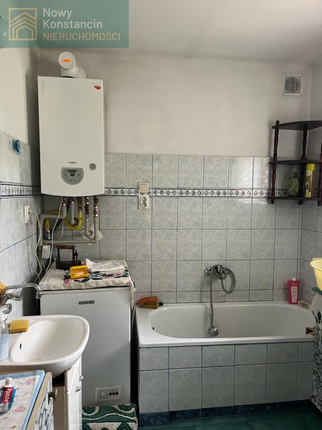 dom wolnostojący, 2 pokoje Czarnów, ul. Partyzantów. Zdjęcie 2