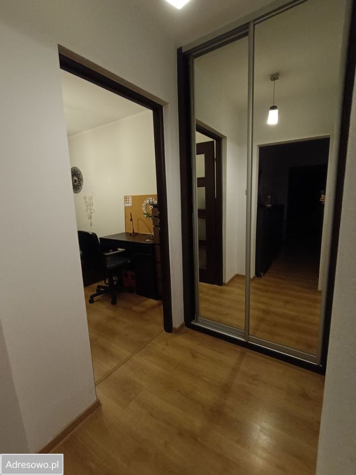 Mieszkanie 3-pokojowe Łódź Dąbrowa, ul. gen. Jarosława Dąbrowskiego. Zdjęcie 4