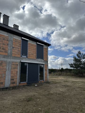 bliźniak, 5 pokoi Lubin. Zdjęcie 4