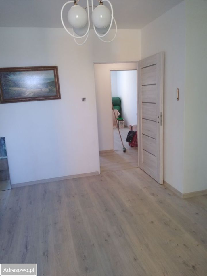 Mieszkanie 3-pokojowe Żary, ul. Karola Kurpińskiego. Zdjęcie 4