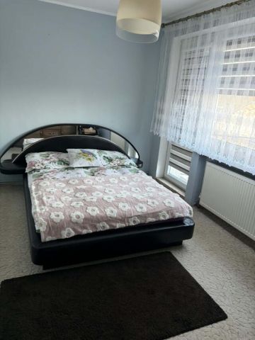 dom wolnostojący, 6 pokoi Jora Wielka. Zdjęcie 15