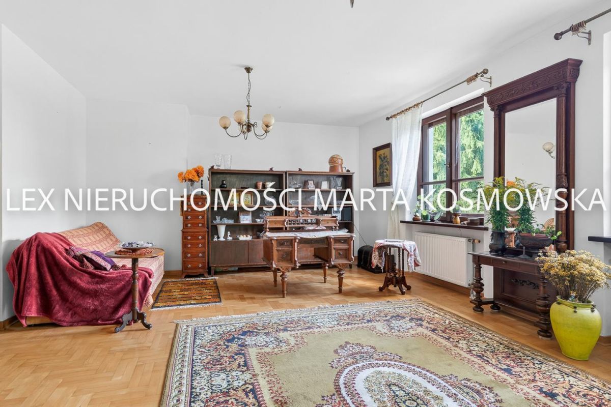dom wolnostojący, 11 pokoi Owczarnia. Zdjęcie 5