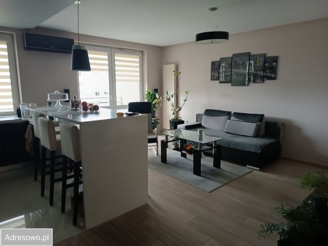 Mieszkanie 3-pokojowe Krosno, ul. gen. Józefa Hallera. Zdjęcie 1