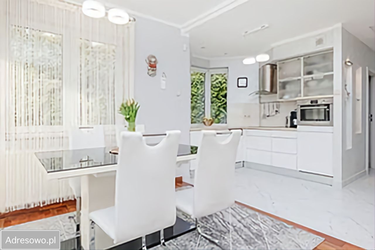 dom wolnostojący, 4 pokoje Mielno, ul. Podgórna. Zdjęcie 2