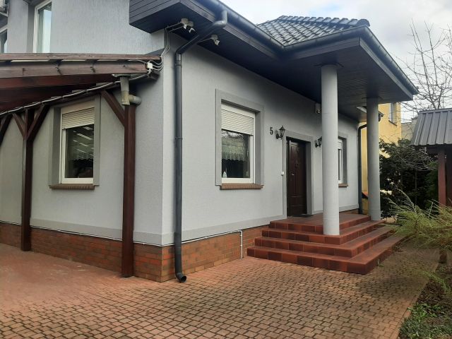 dom wolnostojący, 7 pokoi Przeźmierowo, ul. Wrzosowa. Zdjęcie 1