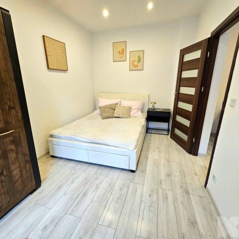 Mieszkanie 3-pokojowe Katowice, ul. Stanisława Moniuszki. Zdjęcie 8