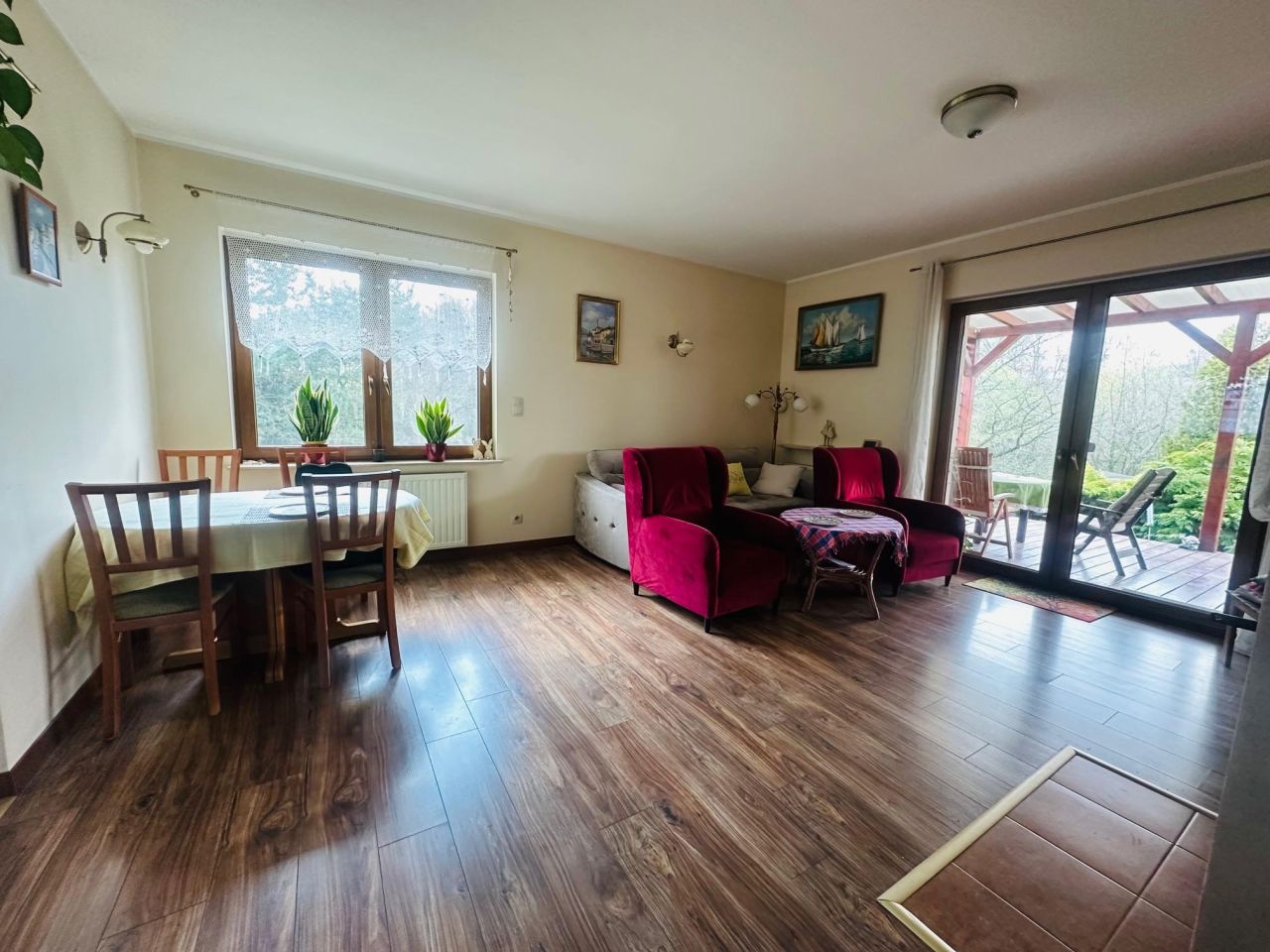 dom wolnostojący, 5 pokoi Sulistrowice. Zdjęcie 14