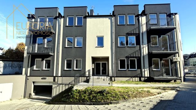 Mieszkanie 3-pokojowe Skierniewice, ul. Rawska. Zdjęcie 1