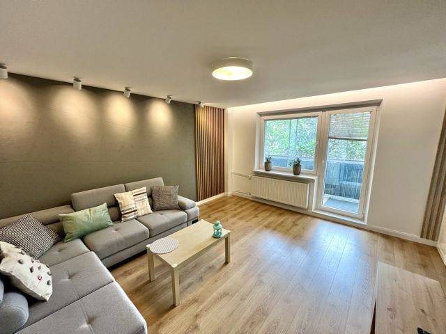 Mieszkanie 4-pokojowe Warszawa Ursynów, ul. Meander. Zdjęcie 1
