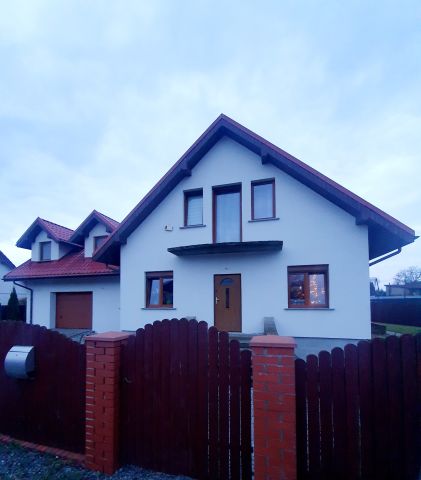 dom wolnostojący, 5 pokoi Rzepin, ul. Cypriana Kamila Norwida. Zdjęcie 1