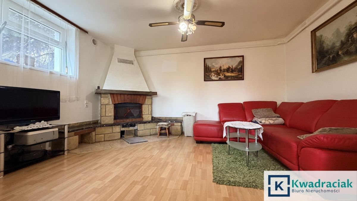 dom wolnostojący, 5 pokoi Ustrobna. Zdjęcie 2