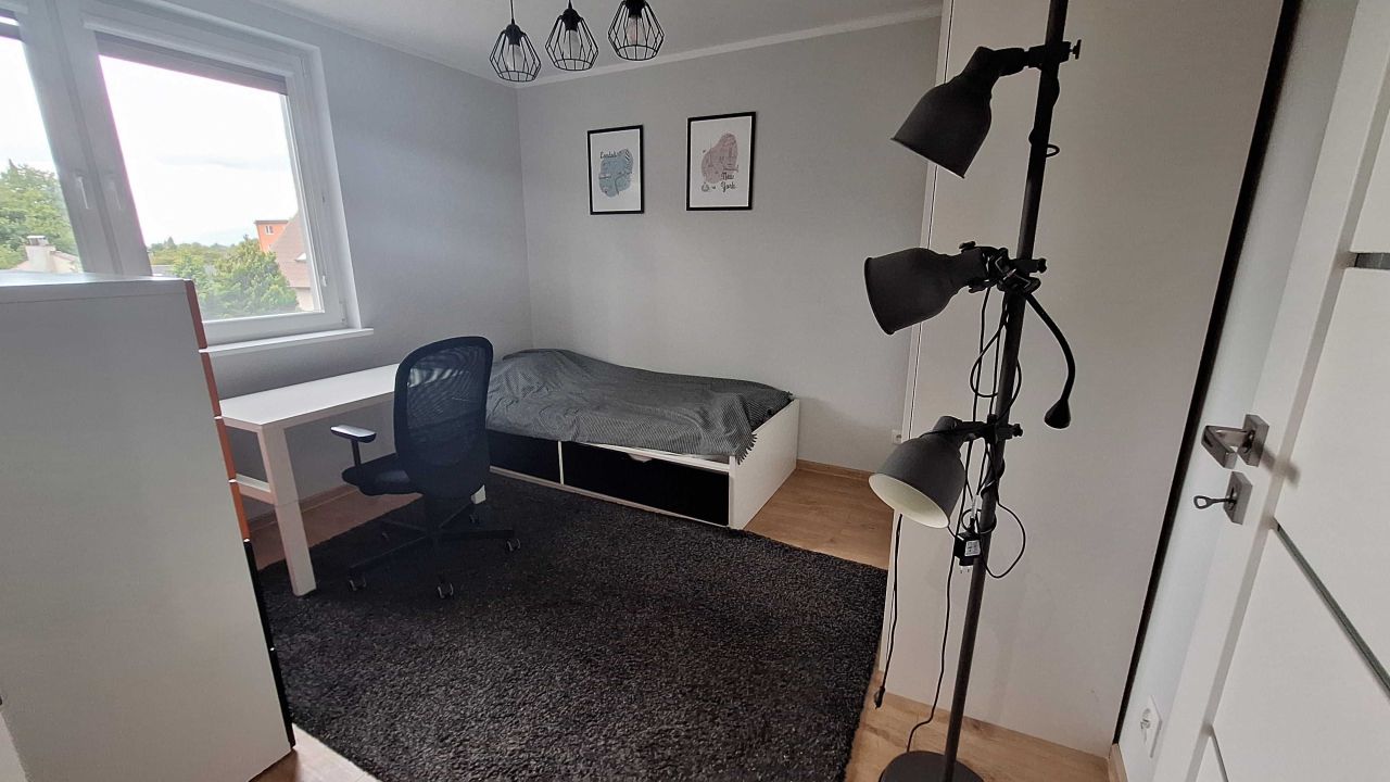 Mieszkanie 3-pokojowe Gdynia Chylonia, ul. Chylońska. Zdjęcie 3