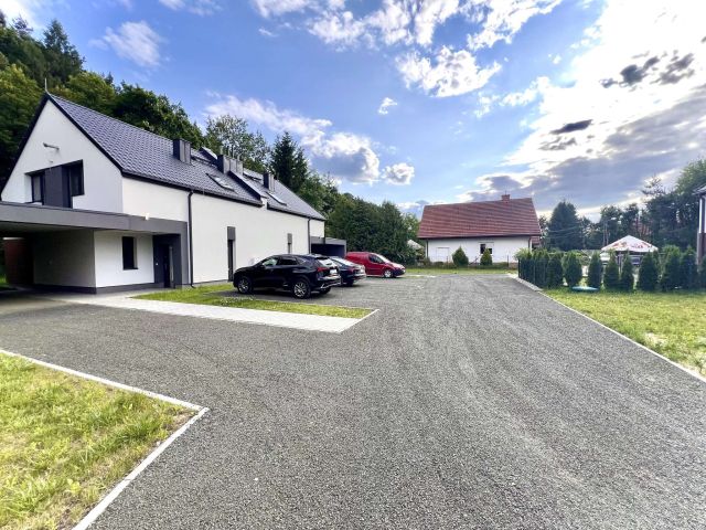 bliźniak, 4 pokoje Zerwana. Zdjęcie 4