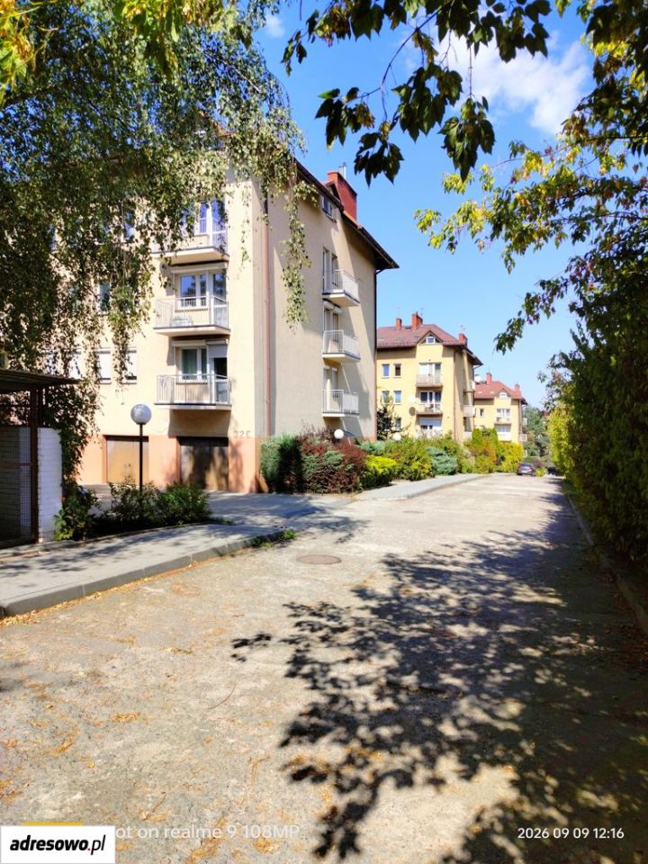 Mieszkanie 2-pokojowe Kraków Bieżanów, ul. Duża Góra. Zdjęcie 2