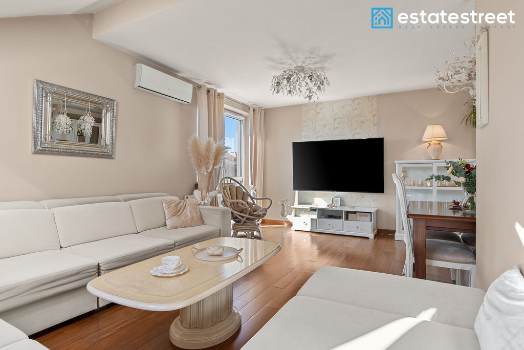 Mieszkanie 4-pokojowe Katowice, ul. Ignacego Paderewskiego. Zdjęcie 8