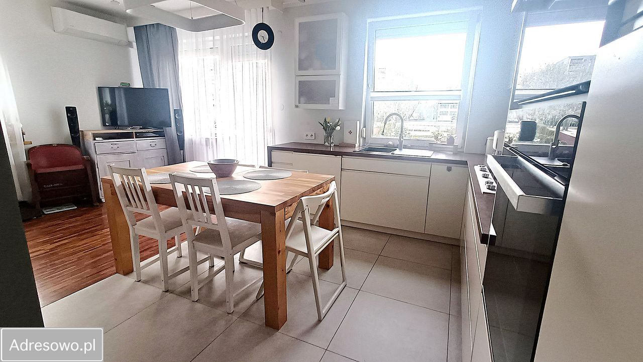 Mieszkanie 3-pokojowe Warszawa Ursynów, ul. Henryka Raabego. Zdjęcie 1