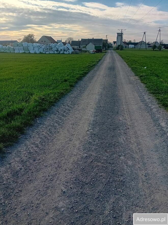 Działka rolno-budowlana Mokra. Zdjęcie 2