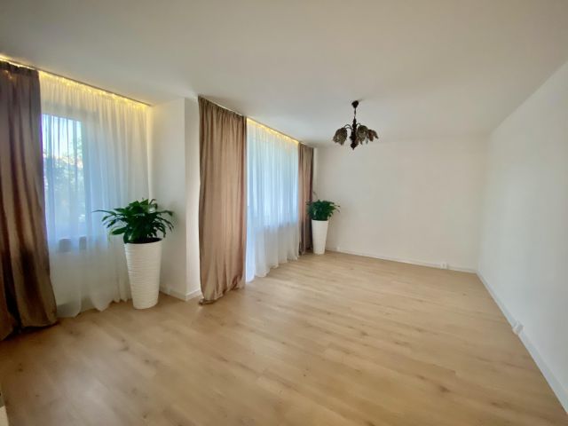 Mieszkanie 3-pokojowe Warszawa Bemowo, ul. Wacława Borowego. Zdjęcie 1