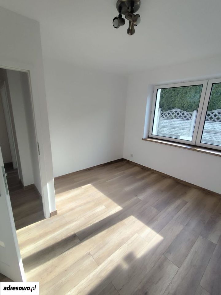 dom wolnostojący, 3 pokoje Rzgów. Zdjęcie 3