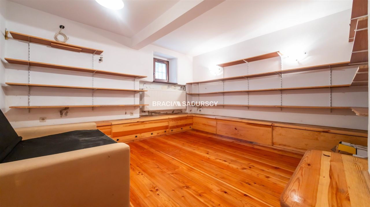 dom wolnostojący, 13 pokoi Kraków Prądnik Czerwony, ul. Pocieszka. Zdjęcie 12