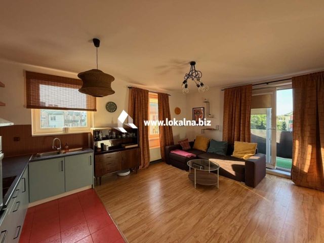 Mieszkanie 3-pokojowe Józefosław, ul. Alaski. Zdjęcie 2