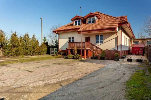 dom wolnostojący, 7 pokoi Szczuczyn. Zdjęcie 1