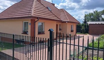 dom wolnostojący Wierzbica