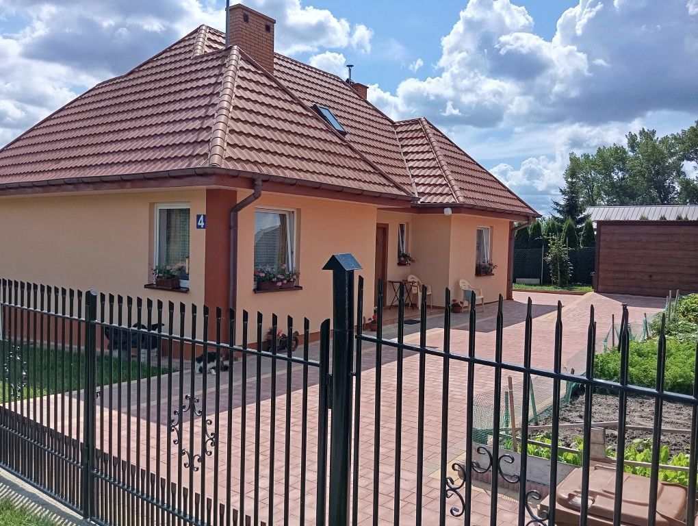 dom wolnostojący Wierzbica