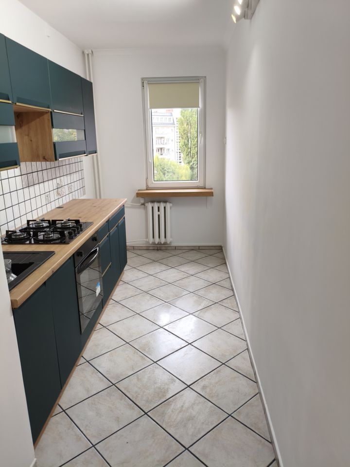 Mieszkanie 2-pokojowe Bielsko-Biała Śródmieście, ul. Romana Dmowskiego. Zdjęcie 7