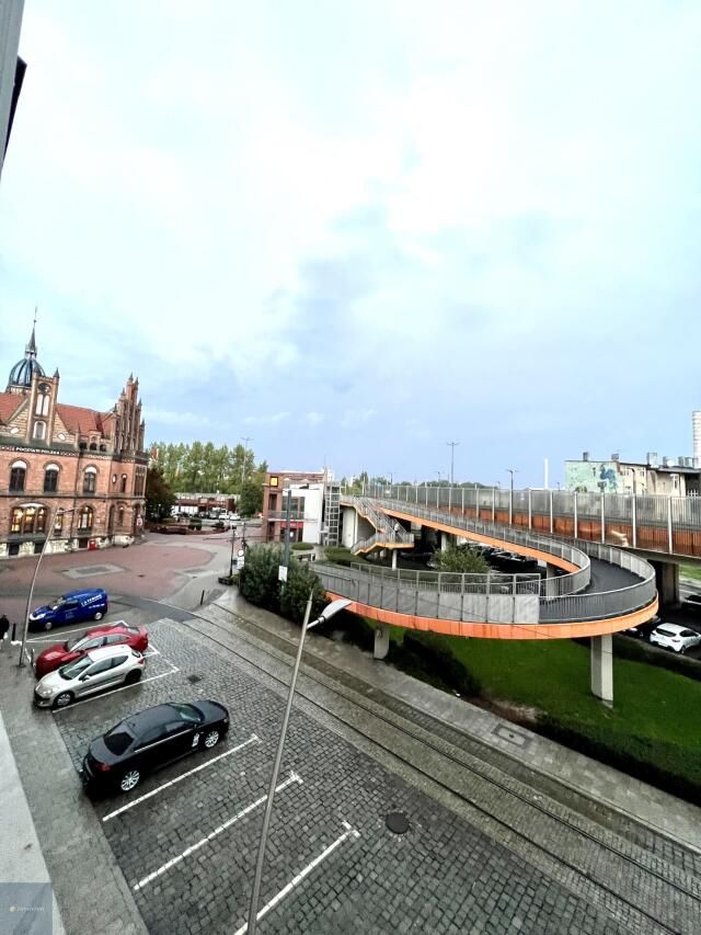 Mieszkanie 5-pokojowe Chorzów Centrum, ul. Jana Faski. Zdjęcie 6