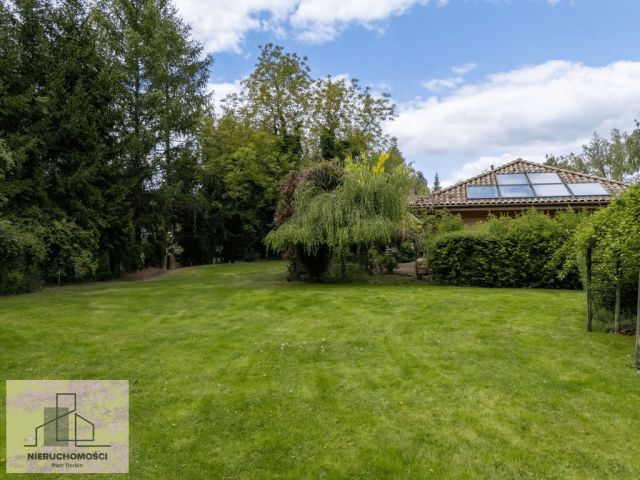 dom wolnostojący, 7 pokoi Bielawa. Zdjęcie 14
