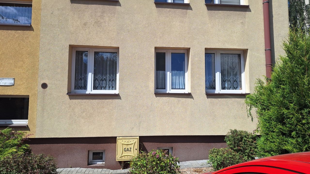Mieszkanie 3-pokojowe Chorzów Batory, ul. Brzozowa. Zdjęcie 1