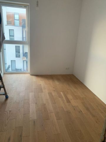 Mieszkanie 3-pokojowe Łazy. Zdjęcie 1