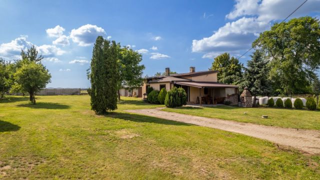 dom wolnostojący, 2 pokoje Rzepki. Zdjęcie 10