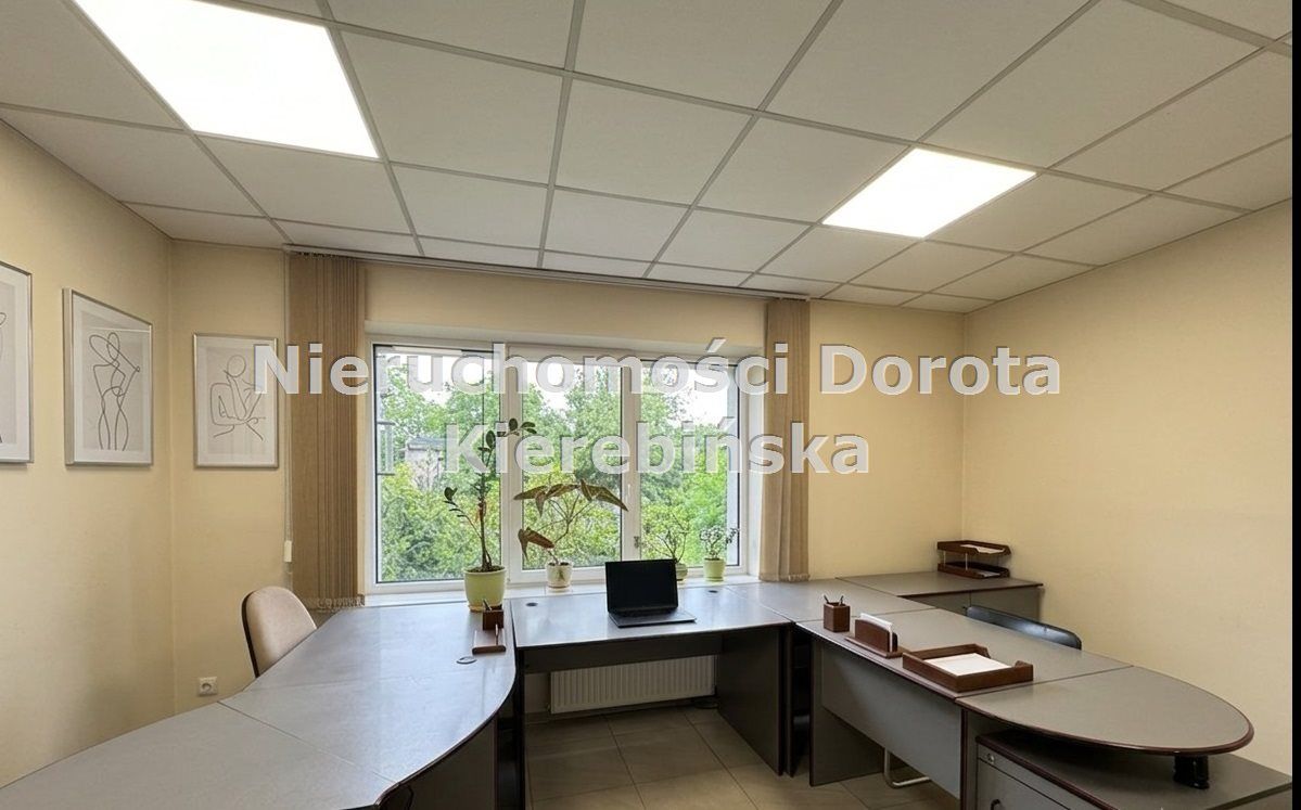 Lokal Tomaszów Mazowiecki, ul. ks. Jerzego Popiełuszki. Zdjęcie 1