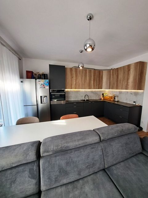 Mieszkanie 3-pokojowe Złotniki. Zdjęcie 6