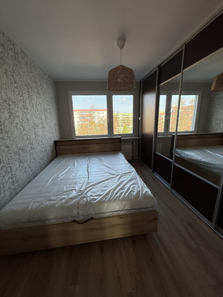 Mieszkanie 3-pokojowe Słupca Centrum, os. Niepodległości. Zdjęcie 3