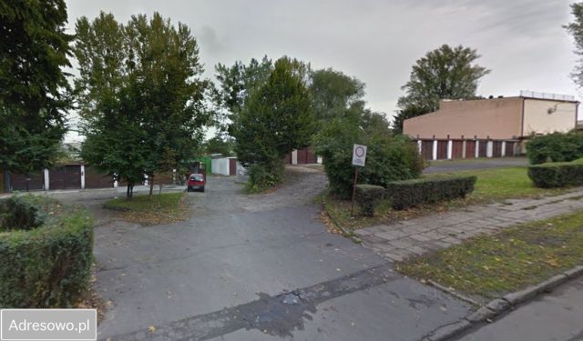 Garaż/miejsce parkingowe Brzeg, ul. Krzyszowica. Zdjęcie 1