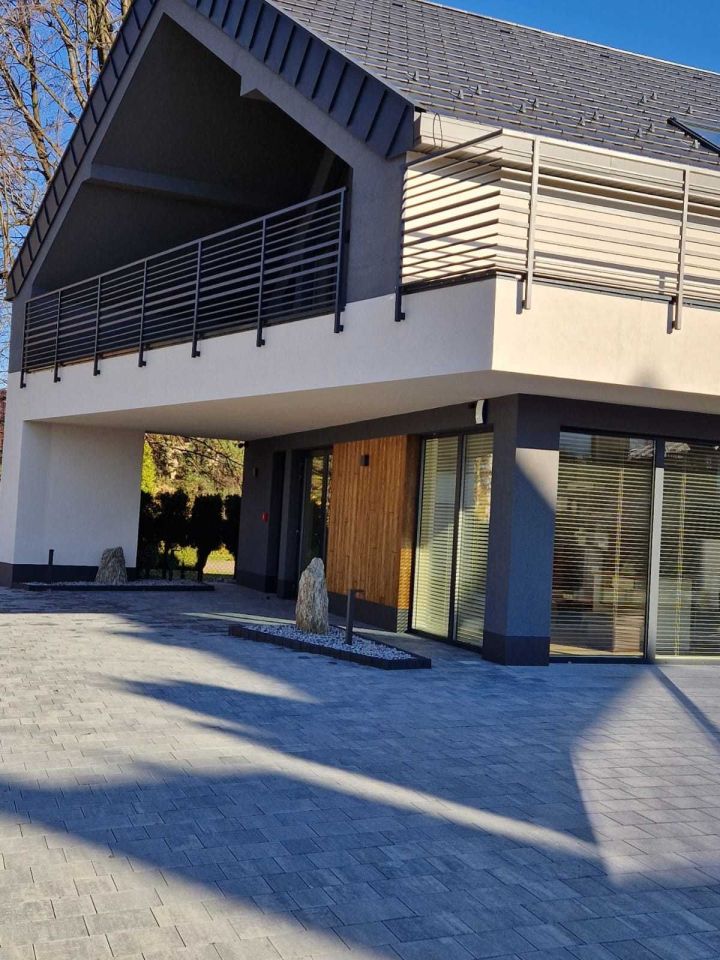 Lokal Osieczany. Zdjęcie 3