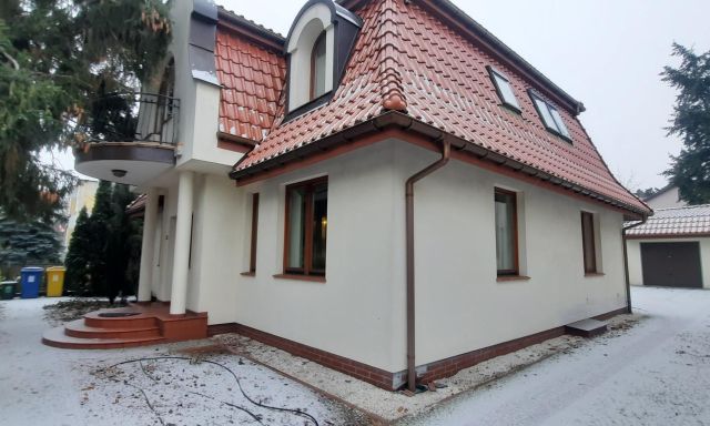 dom wolnostojący, 5 pokoi Ostrołęka Centrum, ul. Szpitalna. Zdjęcie 1