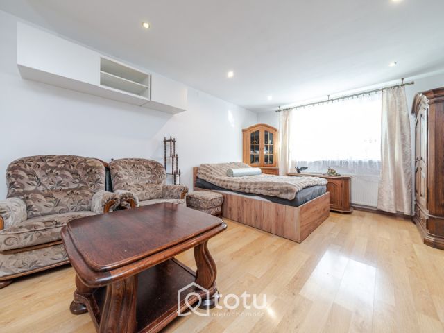 dom wolnostojący, 5 pokoi Sulejówek, ul. Plater. Zdjęcie 7