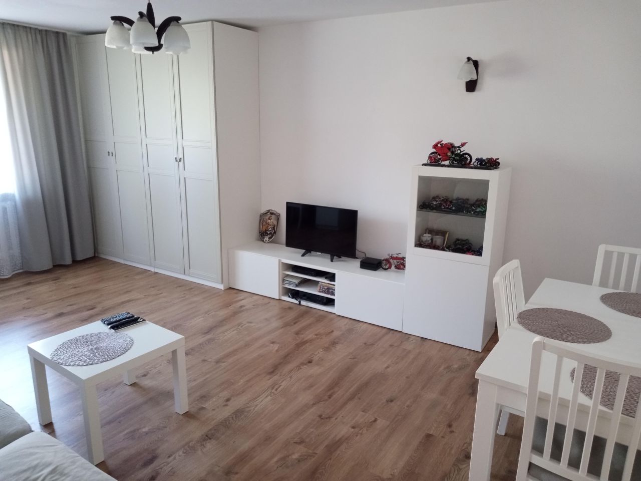 dom wolnostojący, 5 pokoi Laski, ul. Jana Wieczorka. Zdjęcie 6