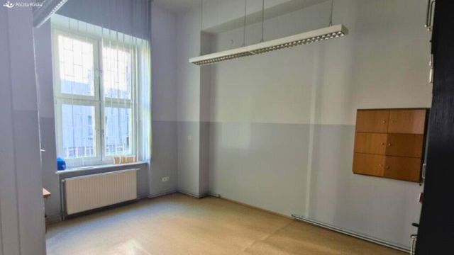 Lokal Głogówek, pl. Wolności. Zdjęcie 3