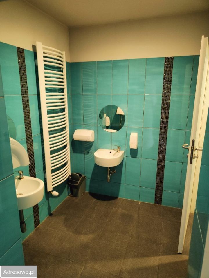 Lokal Strumień, ul. 1 Maja. Zdjęcie 14