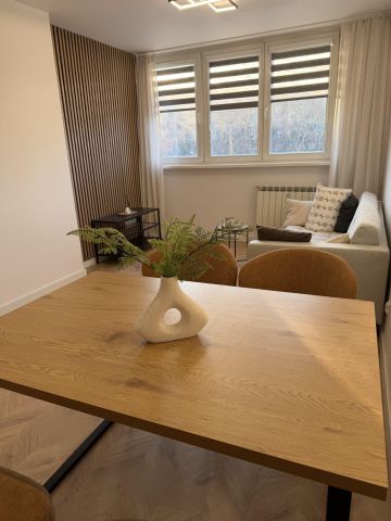 Mieszkanie 2-pokojowe Warszawa Wola, ul. Cypriana Kamila Norwida. Zdjęcie 1