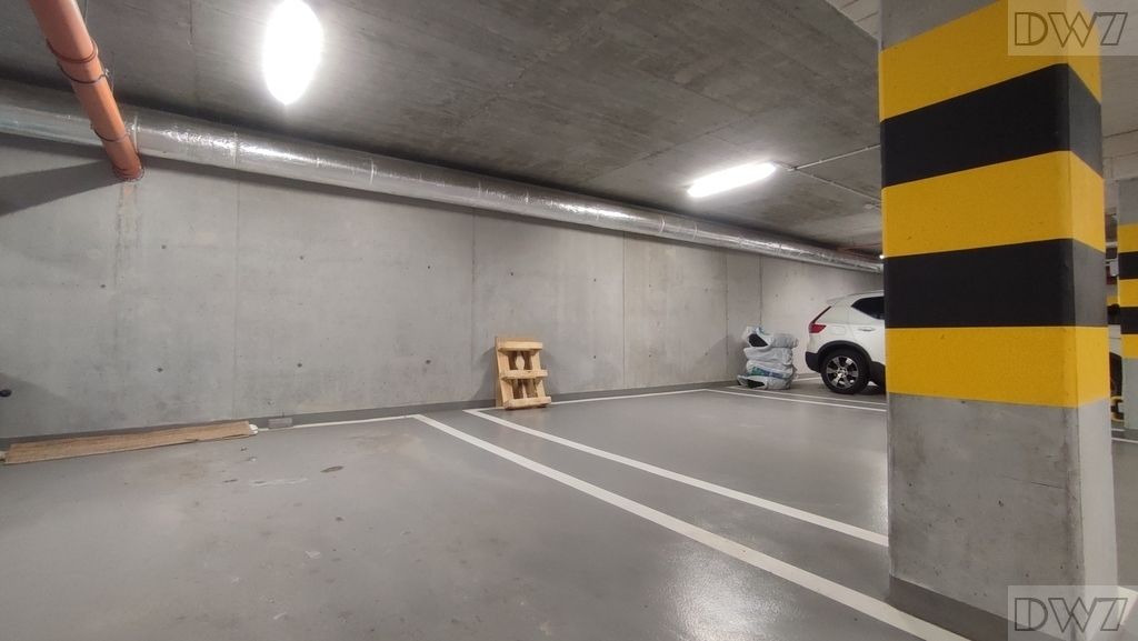 Garaż/miejsce parkingowe Kraków, ul. Wrocławska. Zdjęcie 2